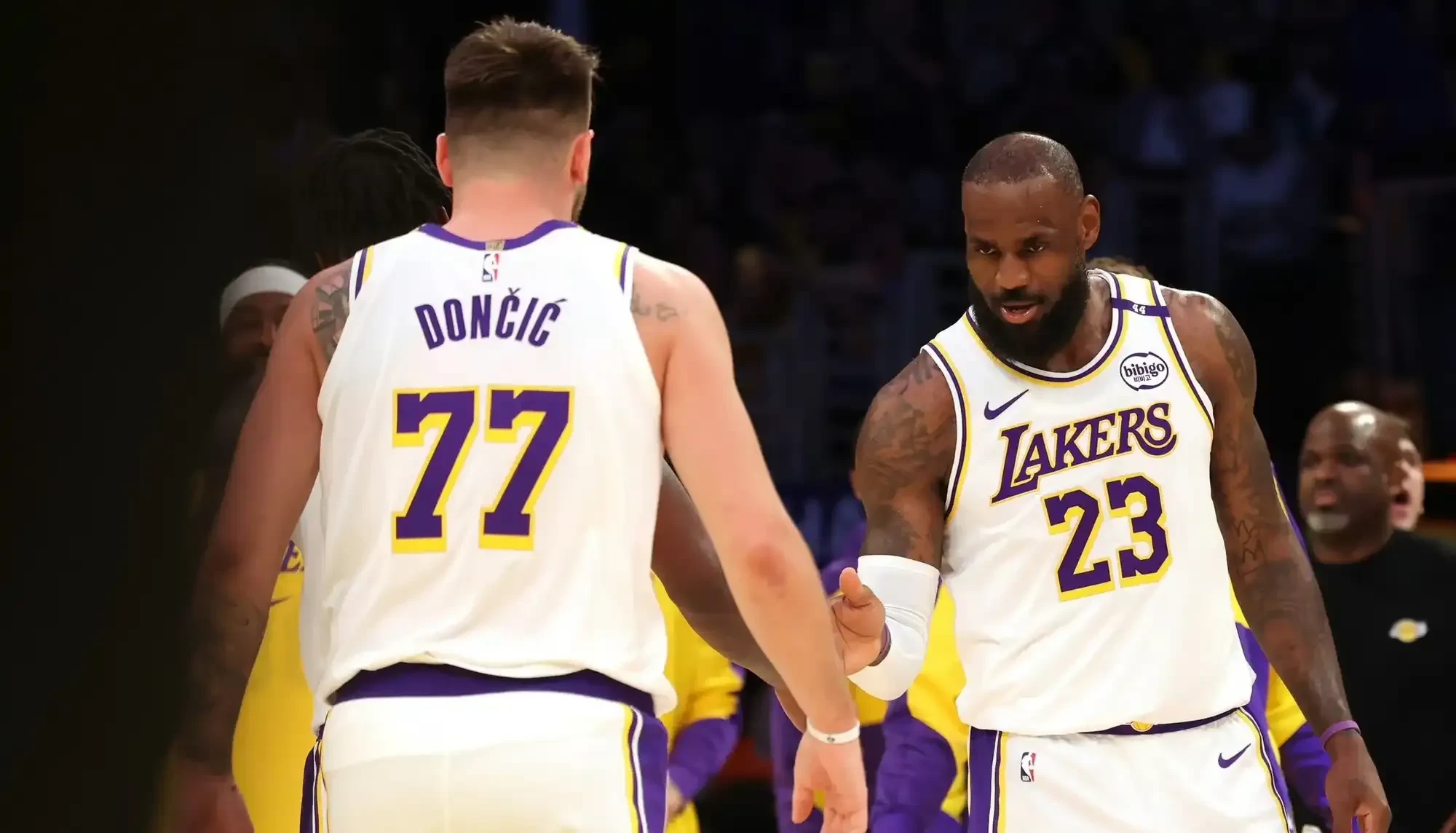 哈兰德巅峰对决，浓眉哥与90激战西班牙队分钟，大胜胜负难料！